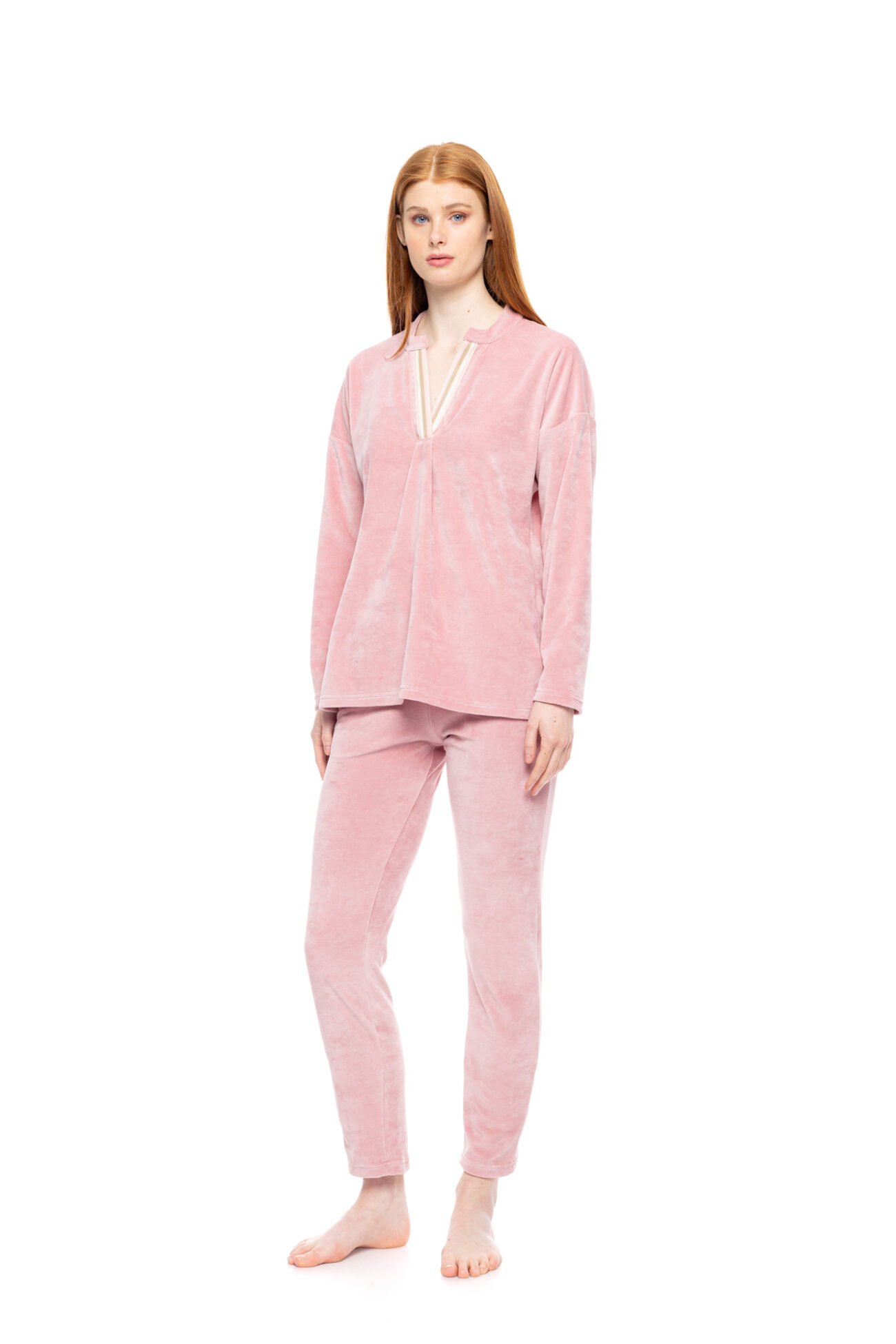 HOMEWEAR ΒΕΛΟΥΔΙΜΟ ΣΕ ΡΟΖ ΑΠΟΧΡΩΣΗ