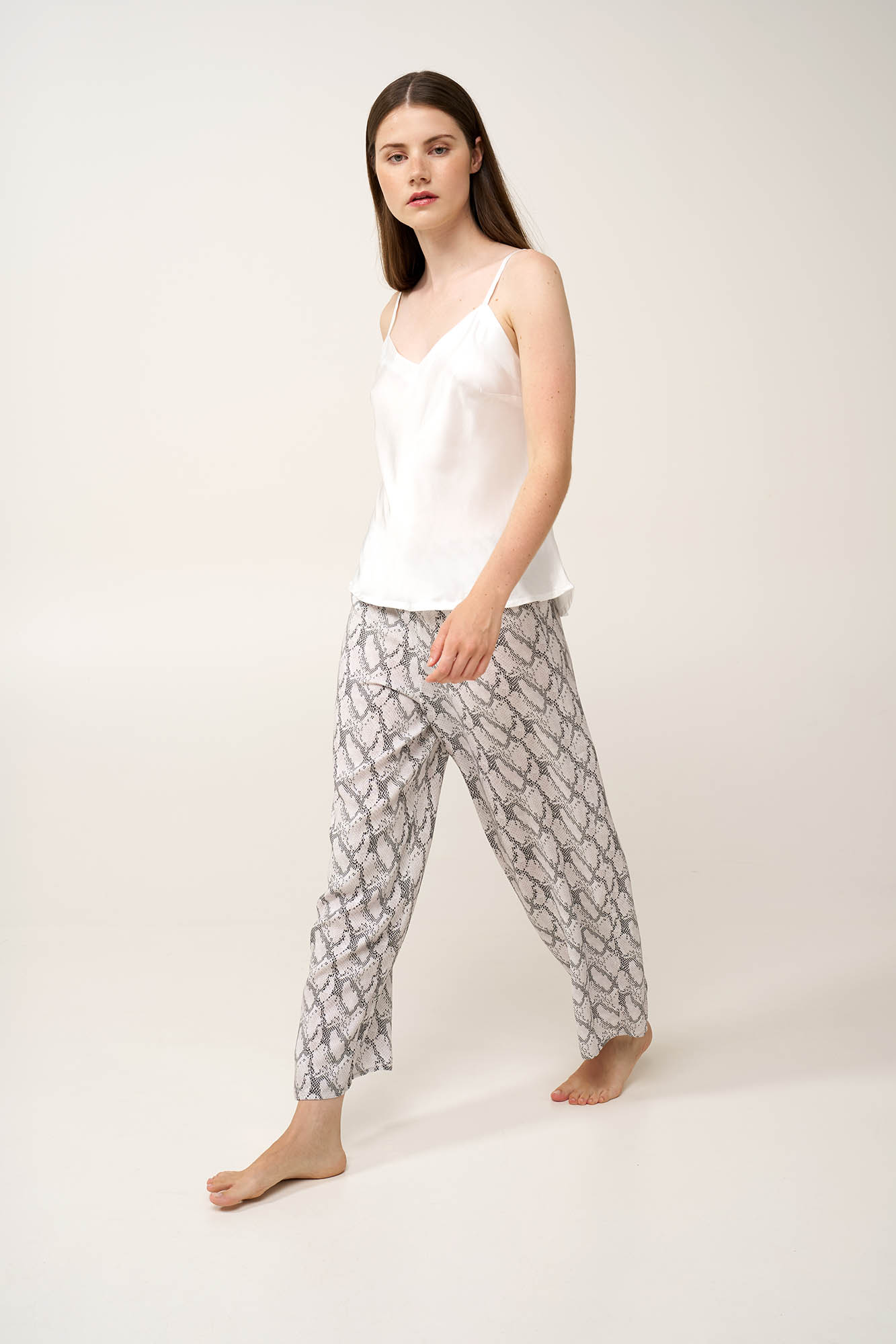 ΠΥΤΖΑΜΑ ΚΑΛΟΚΑΙΡΙΝΗ ΜΕ ΠΑΝΤΕΛΟΝΑ VAMP