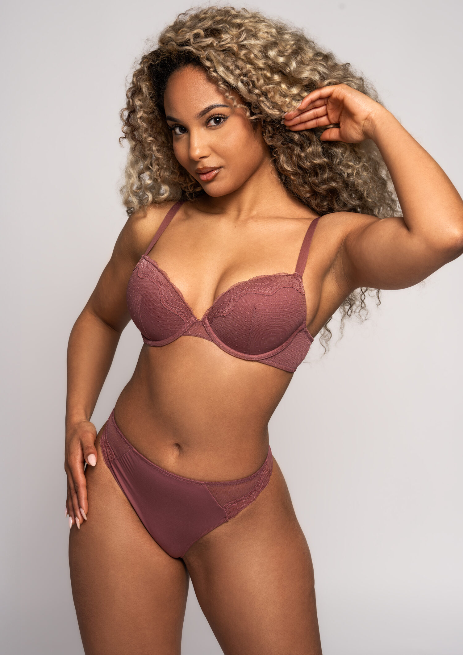 ΣΟΥΤΙΕΝ ΜΕ ΜΠΑΝΕΛΑ ΚΑΙ ΕΝΙΣΧΥΣΗ AFTER EDEN CUP C